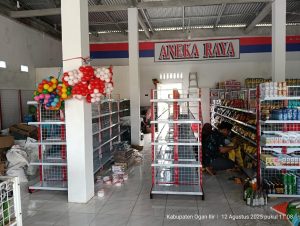 Pemasangan Rak Minimarket di Toko Aneka Raya KTM Rambutan Indralaya, Ogan Ilir