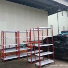 Pemasangan Rak Besi Siku Baut di Apotek Mitrasana Palembang
