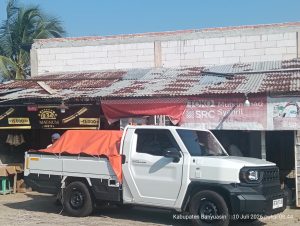 Pemasangan Rak Minimarket di Toko SRC Muhammad Syahril Banyuasin
